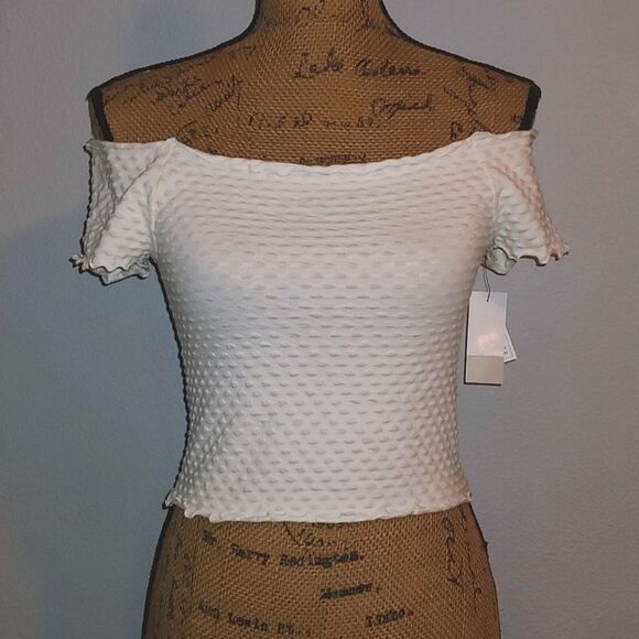 NWT BP Lettuce Hem Textured Stretch Off Shoulder Crop Top Sz M (runs small!) - Picture 2 of 11